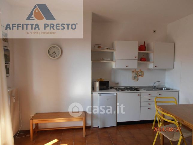 Appartamento in residenziale in Via Lugano