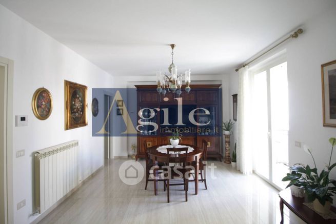 Appartamento in residenziale in Via Montebello 84