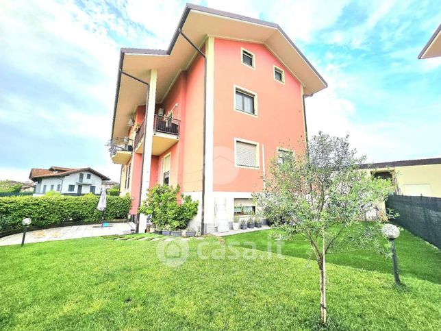 Appartamento in residenziale in Via Genova 8