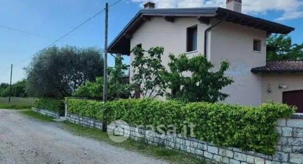 Appartamento in residenziale in Via delle Giarette 12