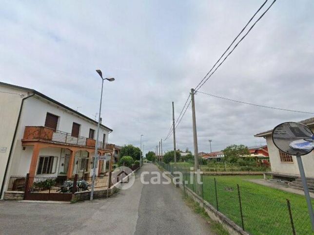 Terreno agricolo in commerciale in Via Giacomo Puccini