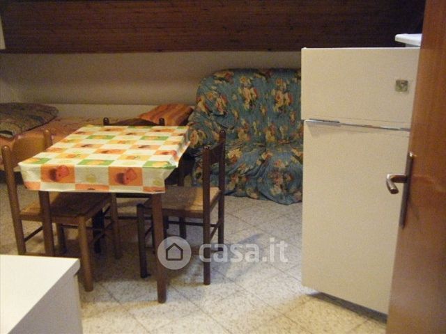 Appartamento in residenziale in DE AMICIS