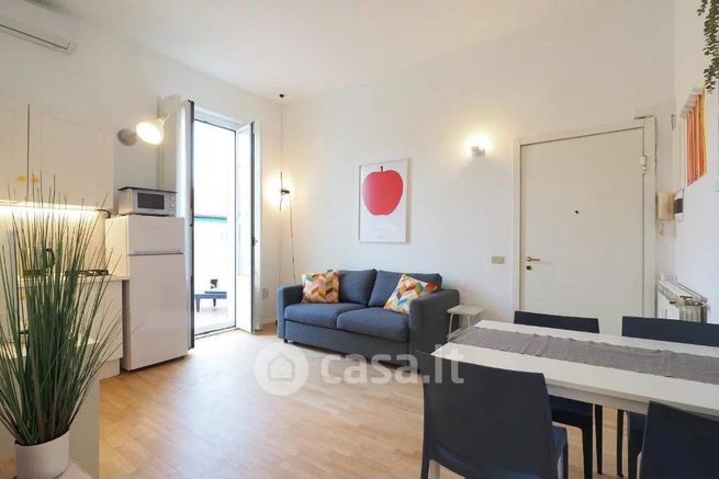 Appartamento in residenziale in Via Antonio Stoppani