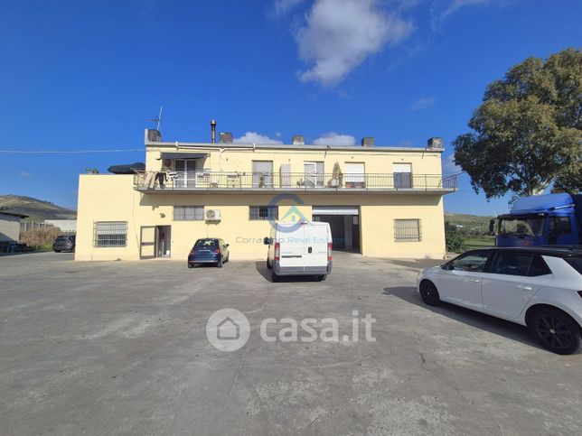 Capannone in commerciale in Strada Statale 106 Jonica 8