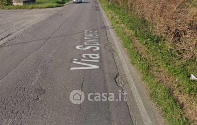 Capannone in commerciale in Via Spineta