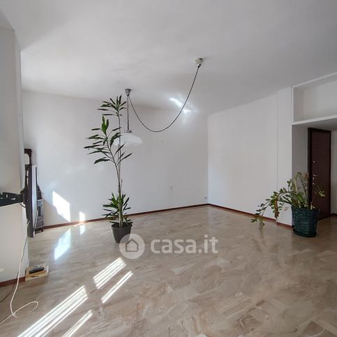 Appartamento in residenziale in Via Filippo Turati