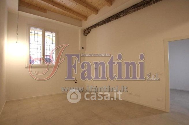 Appartamento in residenziale in Via Ugo Bassi 62