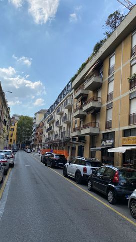 Appartamento in residenziale in Via Fogazzaro Milano