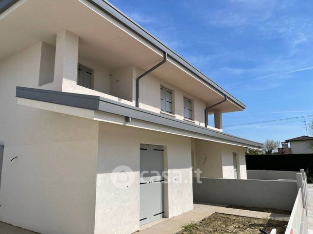 Casa bi/trifamiliare in residenziale in Via Vincenzo Chiarugi