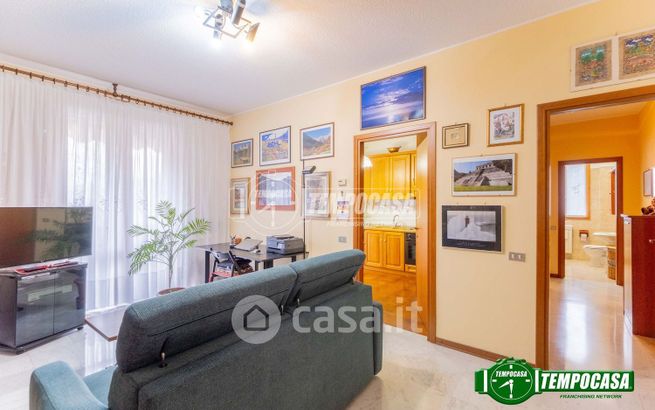Appartamento in residenziale in Via Lombardo Radice Lucio
