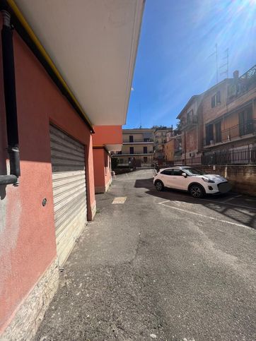 Garage/posto auto in residenziale in Via Cornelia 164