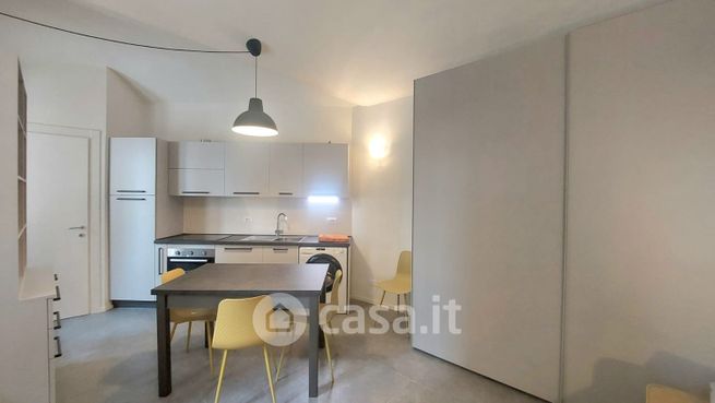 Appartamento in residenziale in Via Entracque 1