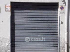 Capannone in commerciale in 