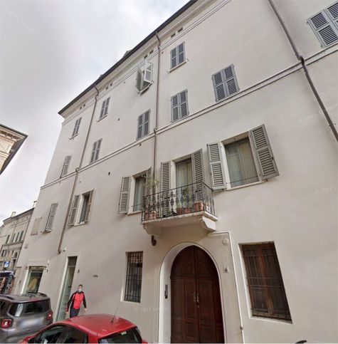 Appartamento in residenziale in Via Accademia 4