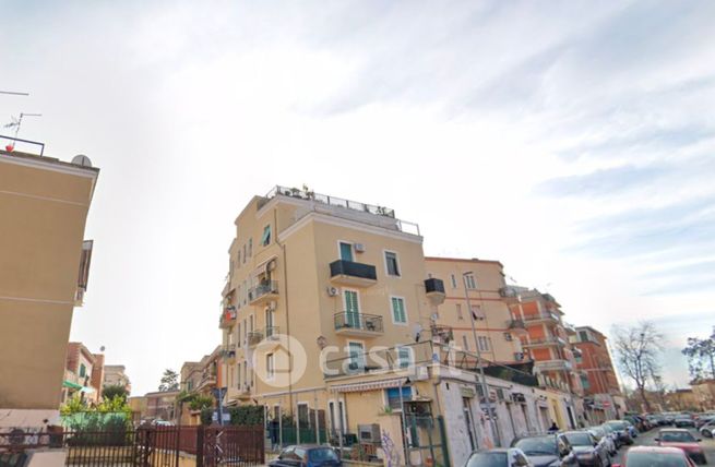 Appartamento in residenziale in Via Carlo Cattaneo 4