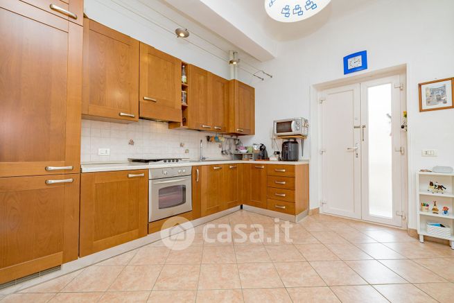 Appartamento in residenziale in Via Tommaso Campanella 32