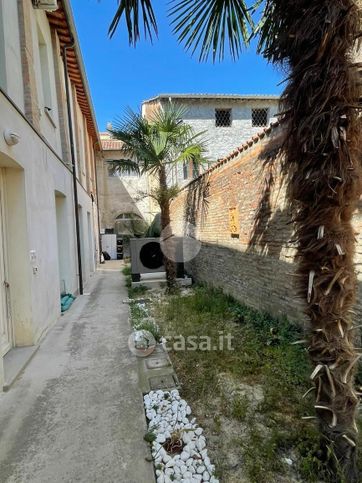 Appartamento in residenziale in Via Amendola G. 31