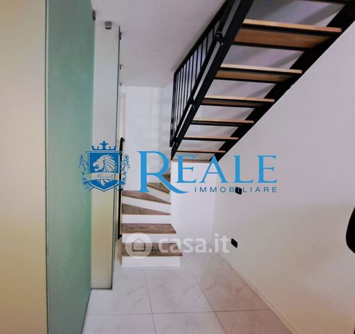 Appartamento in residenziale in Via Espinasse