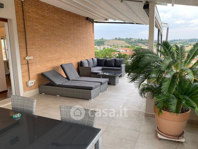 Attico/mansarda in residenziale in Via Pola