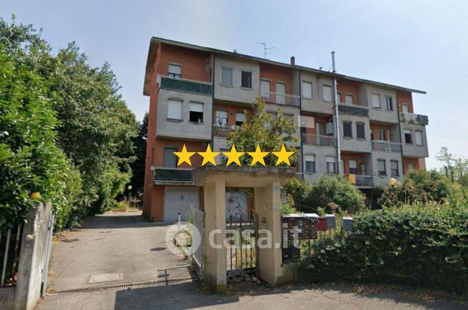 Appartamento in residenziale in Via Poloni