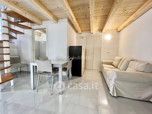 Appartamento in residenziale in Via Carlo Goldoni 4