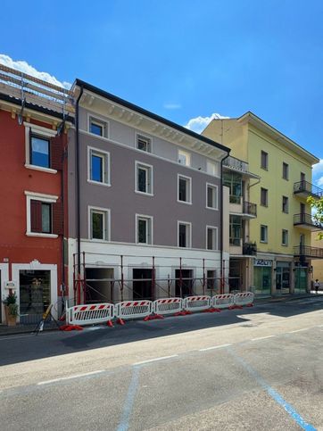 Attivitã /licenza (con o senza mura) in commerciale in Via Borghetto