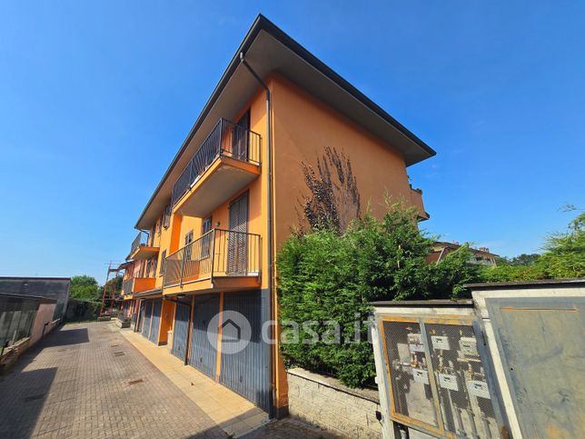 Appartamento in residenziale in Strada della Granona 22