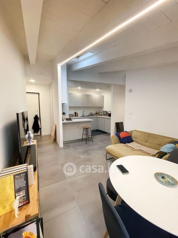 Attico/mansarda in residenziale in Via Carlo Poerio