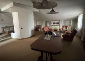 Appartamento in residenziale in Via Giacomo Matteotti 8