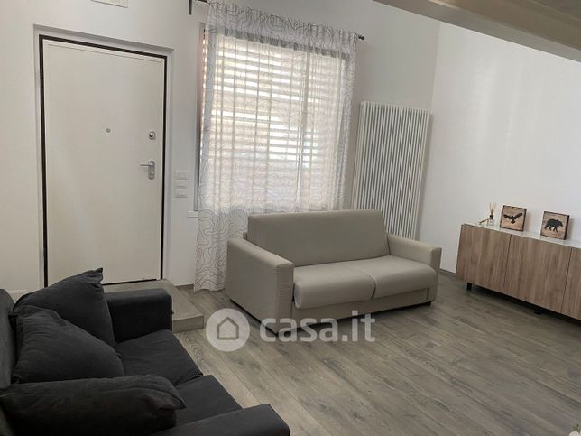 Appartamento in residenziale in Via Piemonte