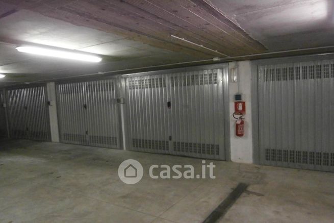 Garage/posto auto in residenziale in 