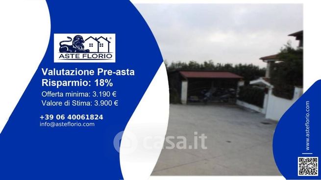 Box/posto auto in residenziale in Via Colle della Corte