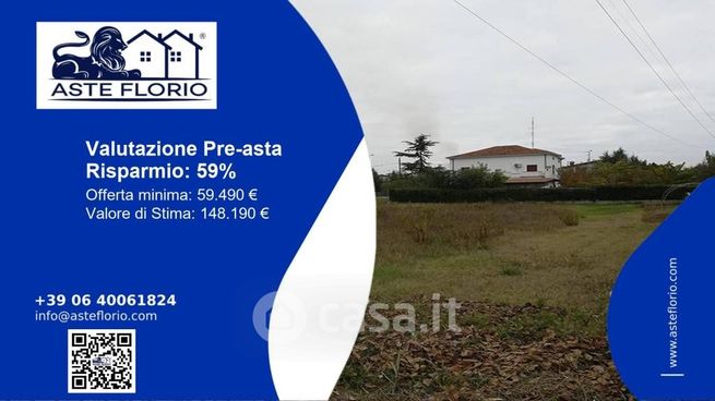 Terreno agricolo in commerciale in Via Giovanni Boccaccio