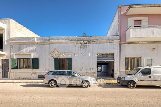 Casa indipendente in residenziale in Via Alessandro Manzoni