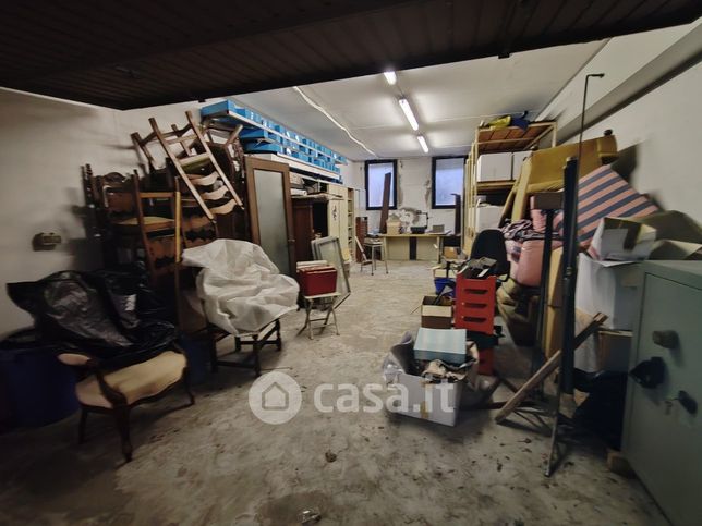 Box/posto auto in residenziale in 