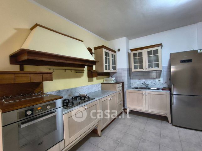 Appartamento in residenziale in Via Cutu 31