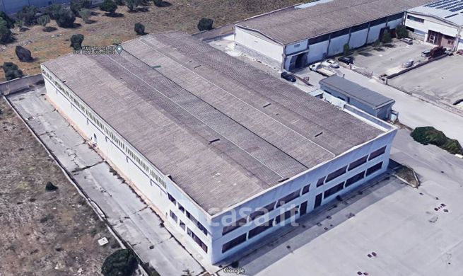 Capannone in commerciale in Strada Provinciale 231
