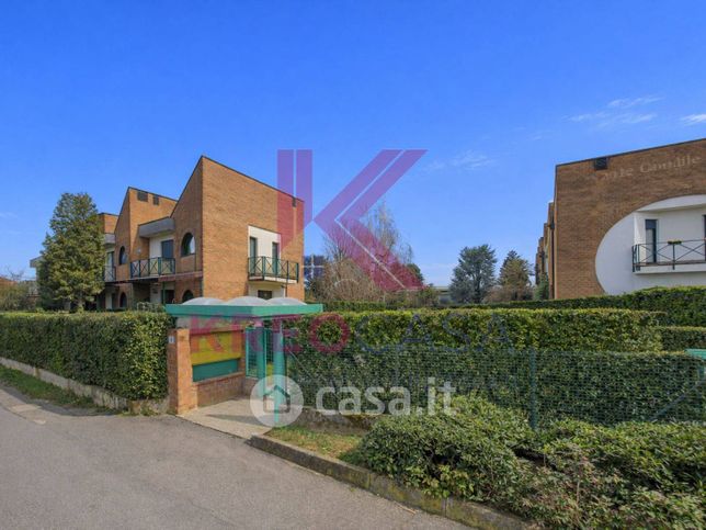Appartamento in residenziale in Via Giorgio La Pira 4