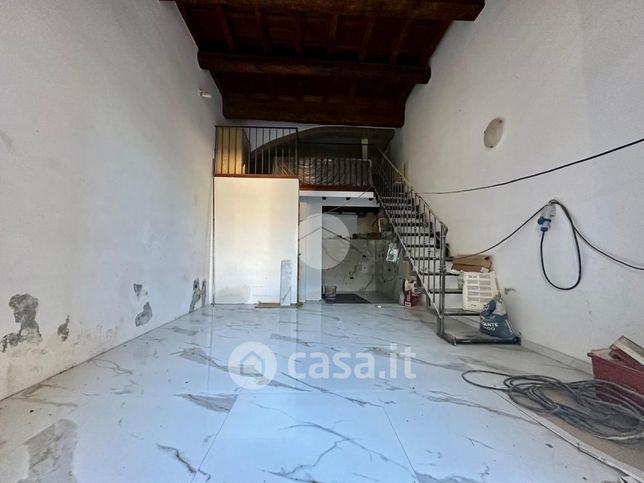 Rustico/casale in residenziale in Via della Villa Nova 25