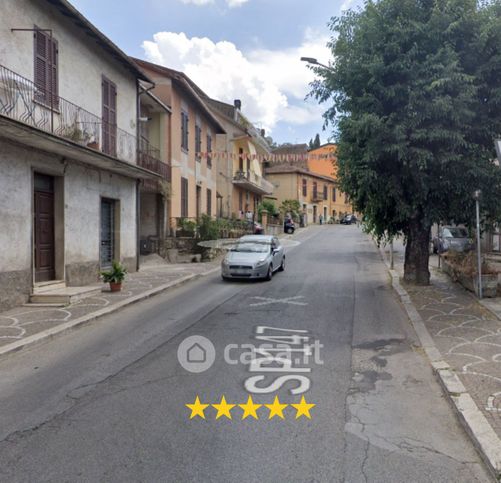 Appartamento in residenziale in Via Casavetere