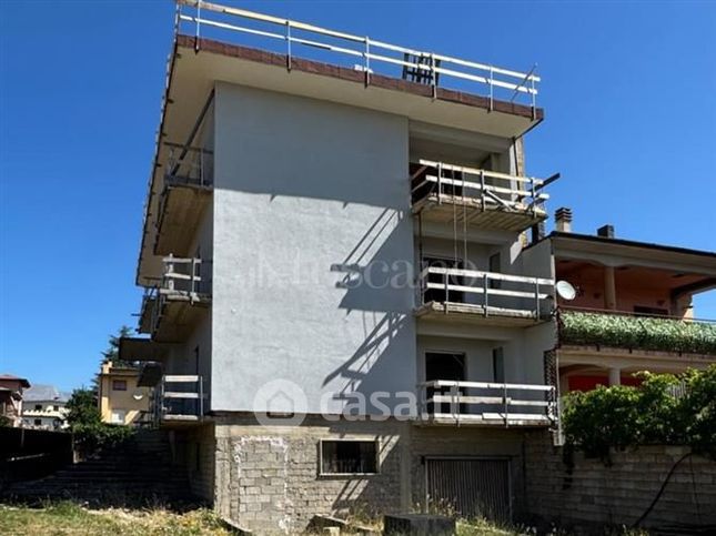 Appartamento in residenziale in Via Michelangelo Buonarroti