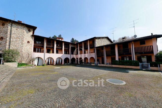 Appartamento in residenziale in Vicolo Fratelli Beretta 20