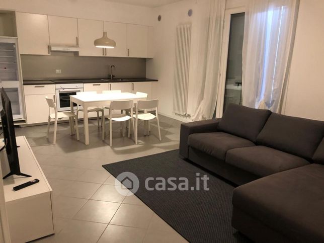 Appartamento in residenziale in Via Roma 1