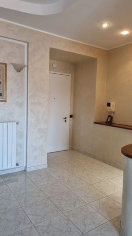 Appartamento in residenziale in piazza