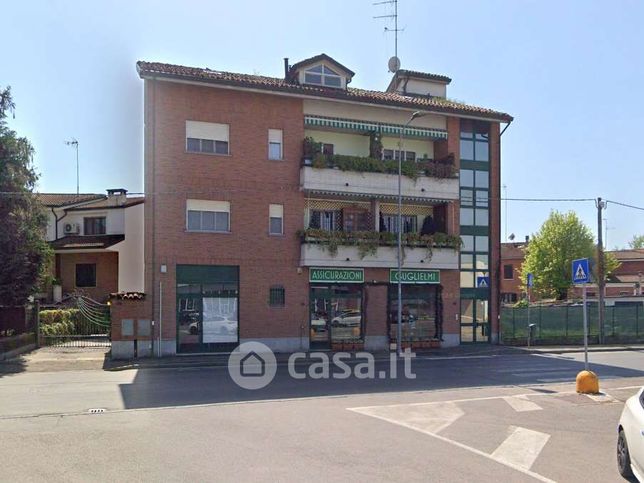 Ufficio in commerciale in Via Casalbagliano 6