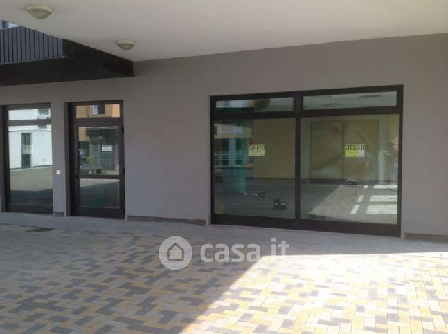 Ufficio in commerciale in