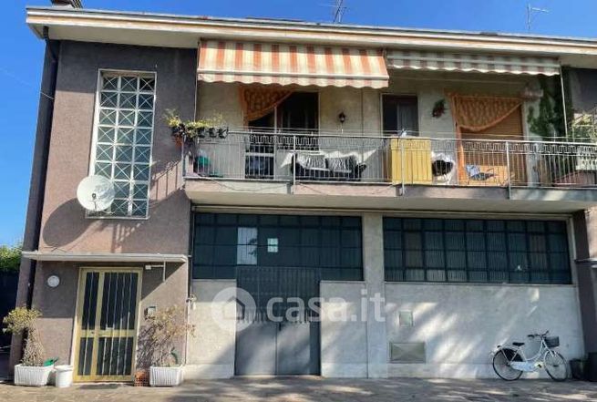 Appartamento in residenziale in Via E. Borgazzi 54