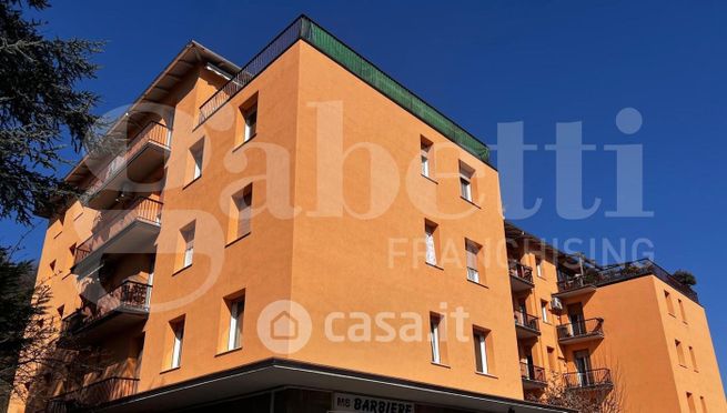 Appartamento in residenziale in Via Lavino 73