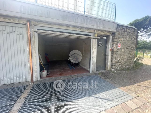 Garage/posto auto in residenziale in 