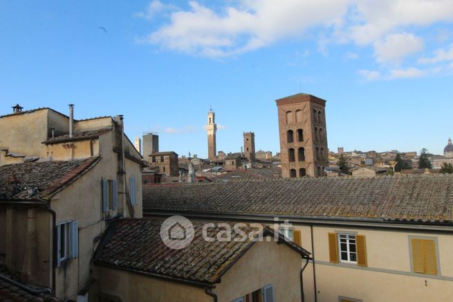 Appartamento in residenziale in Via Pantaneto